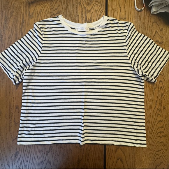 Mango Tops - Mango Classic Black and White Striped Tee Boxy lightweight Shirt Size Large